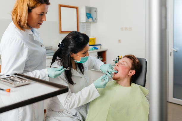 Best Weekend Emergency Dentist in Nappanee, IN